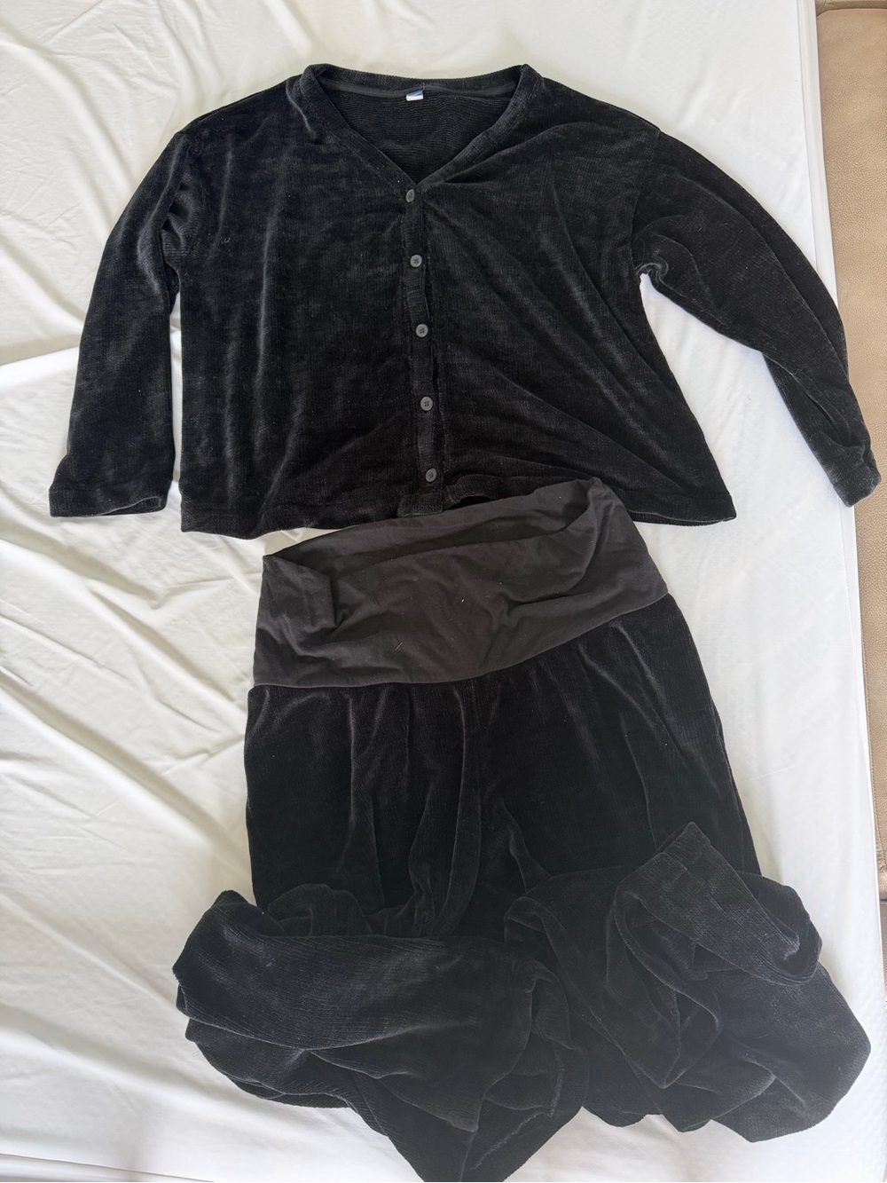 Maternity/ postpartum lounge Velvet Button Cardigan and pant Set